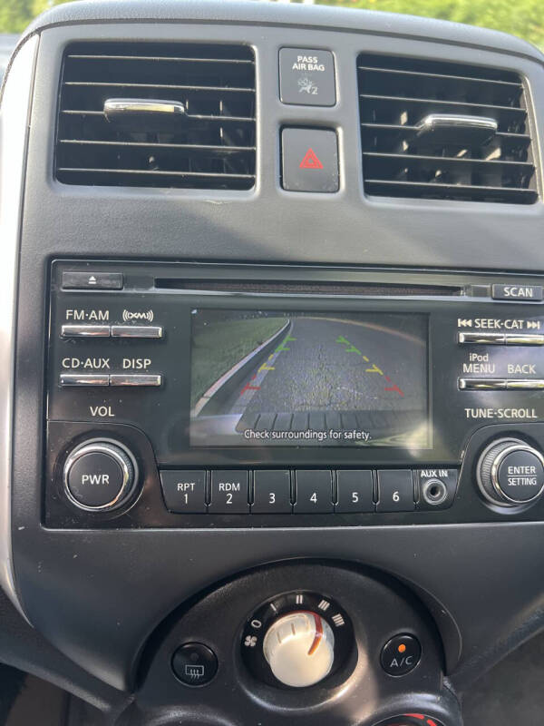 2014 Nissan Versa Note SV