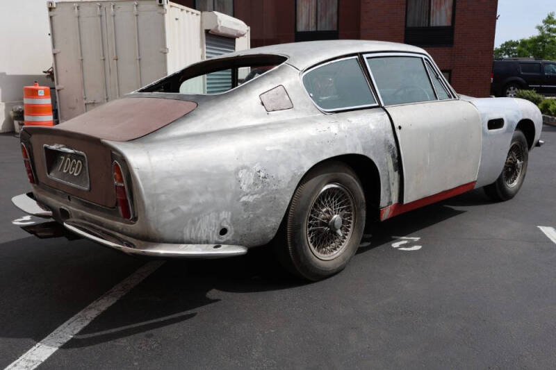 1967 Aston Martin DB6