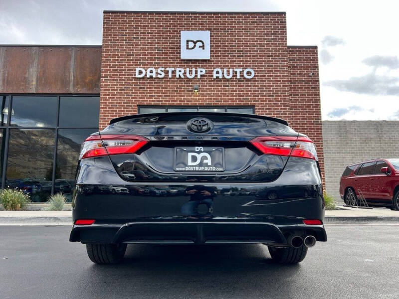 2021 Toyota Camry SE Nightshade