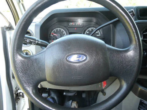 2013 Ford E-Series E-250