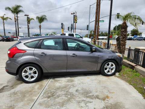 2014 Ford Focus for sale at E and M Auto Sales in Bloomington CA