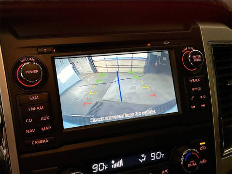 2017 Nissan Titan SL