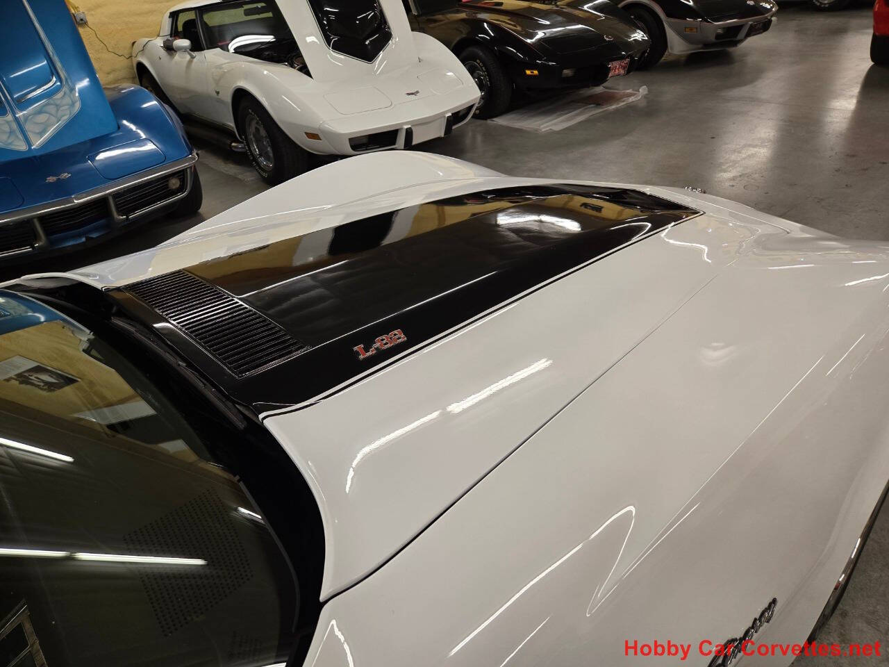 1976 Chevrolet Corvette 48