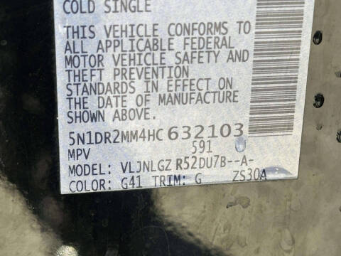 2017 Nissan Pathfinder SL