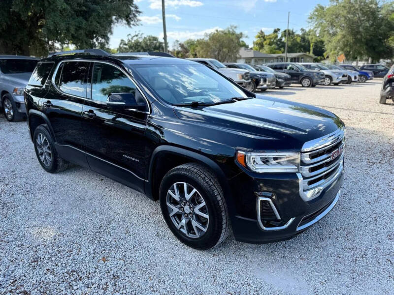 2023 GMC Acadia SLT