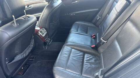 2013 Mercedes-Benz S-Class S 550