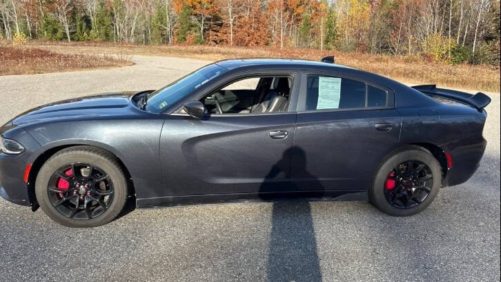 2017 Dodge Charger SXT