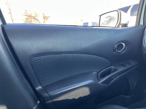 2015 Nissan Versa Note SV