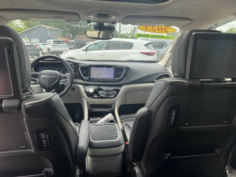 2023 Chrysler Pacifica Limited