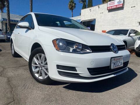 2015 Volkswagen Golf for sale at Galaxy of Cars in North Hills CA