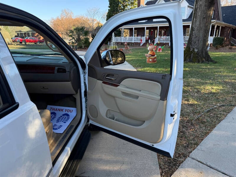 2012 Chevrolet Suburban LTZ