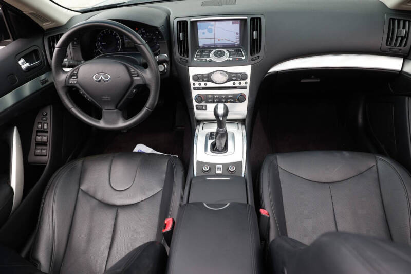 2014 Infiniti Q60 Convertible