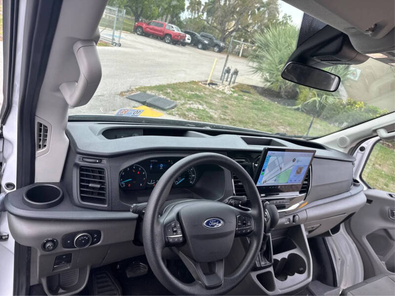 2025 Ford Transit