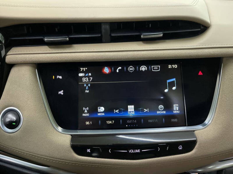 2018 Cadillac XT5 Platinum