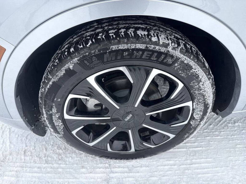 2024 Lincoln Nautilus Hybrid Reserve