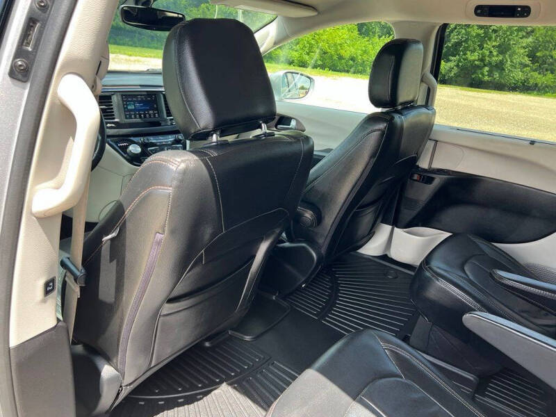 2019 Chrysler Pacifica Touring Plus