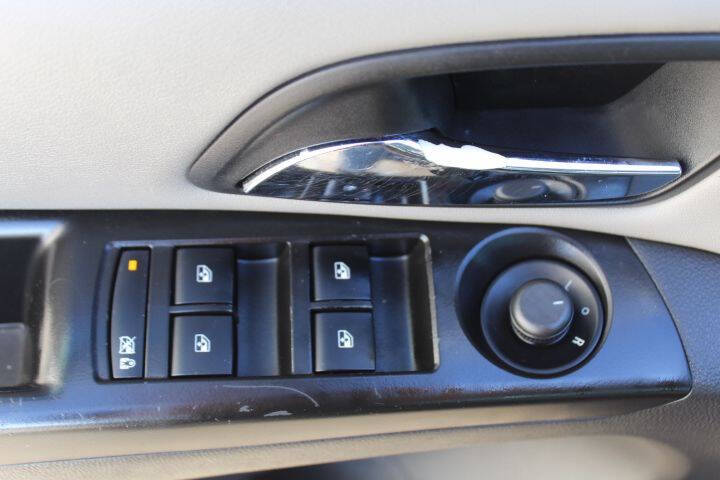 2013 Chevrolet Cruze LS Auto