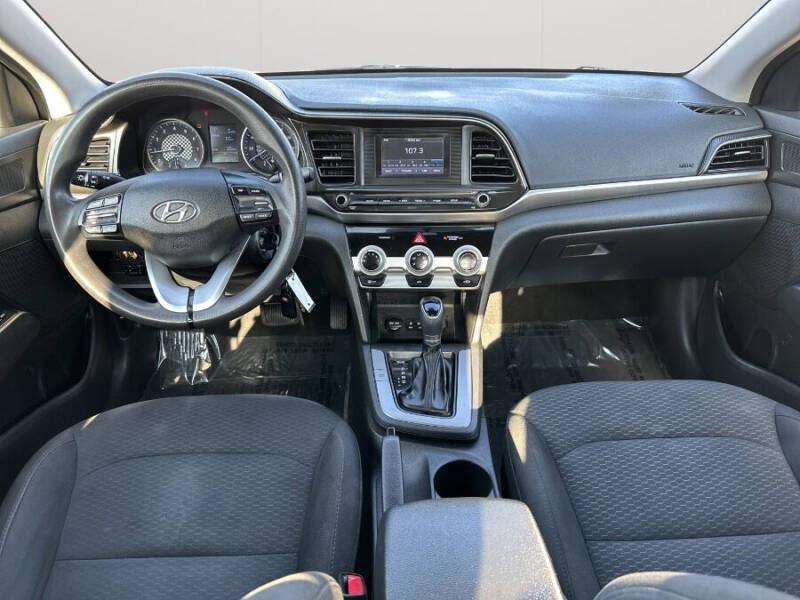 2019 Hyundai Elantra