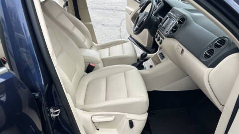 2014 Volkswagen Tiguan S 4Motion