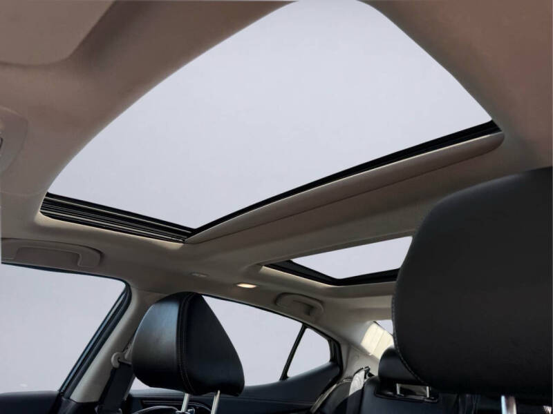 2023 Nissan Maxima