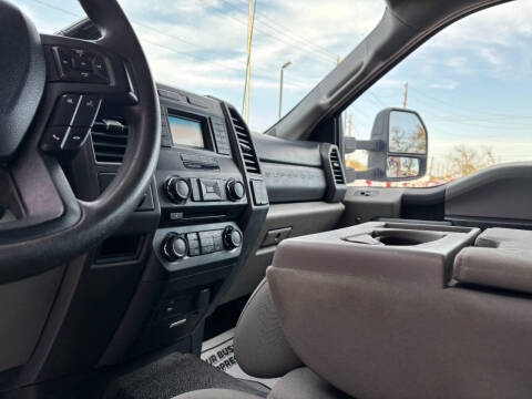 2017 Ford F-350 Super Duty XL