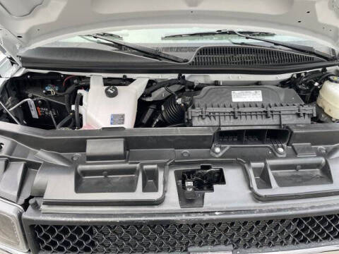 2025 Chevrolet Express 2500