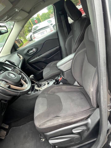 2015 Jeep Cherokee Altitude