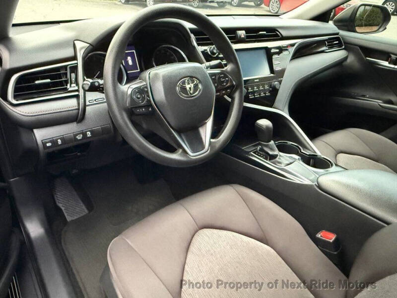 2020 Toyota Camry LE