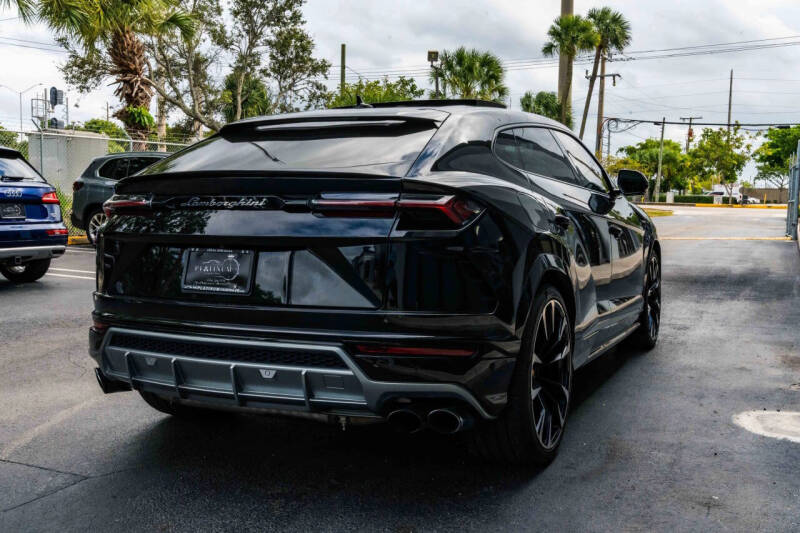 2019 Lamborghini Urus
