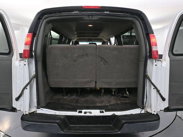 2017 Chevrolet Express LT 3500