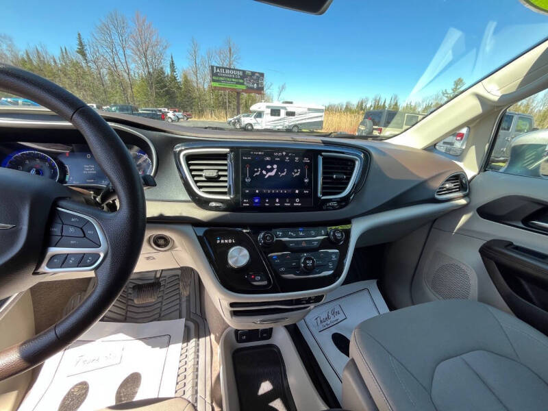 2020 Chrysler Pacifica Touring