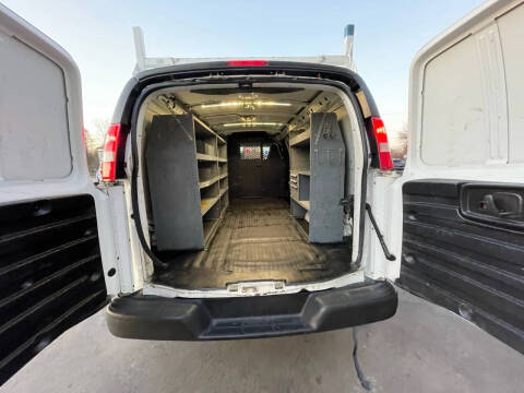 2016 Chevrolet Express 2500