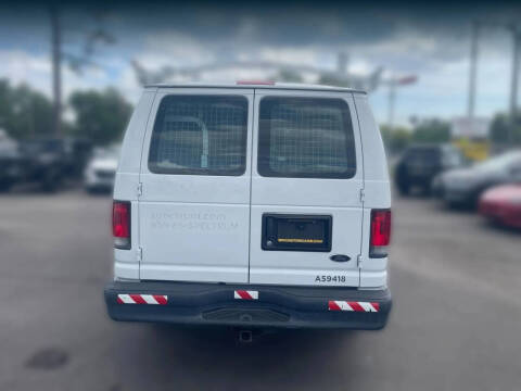 2014 Ford E-Series E-150