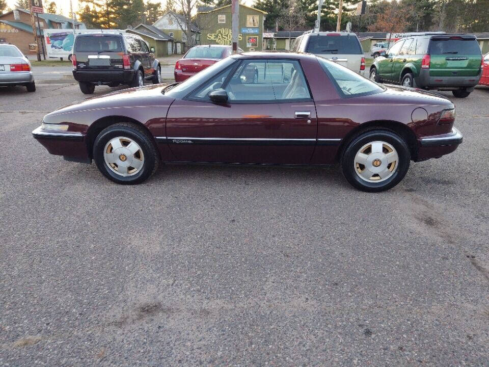 1990 Buick Reatta for sale at MR Motors in Tomahawk, WI