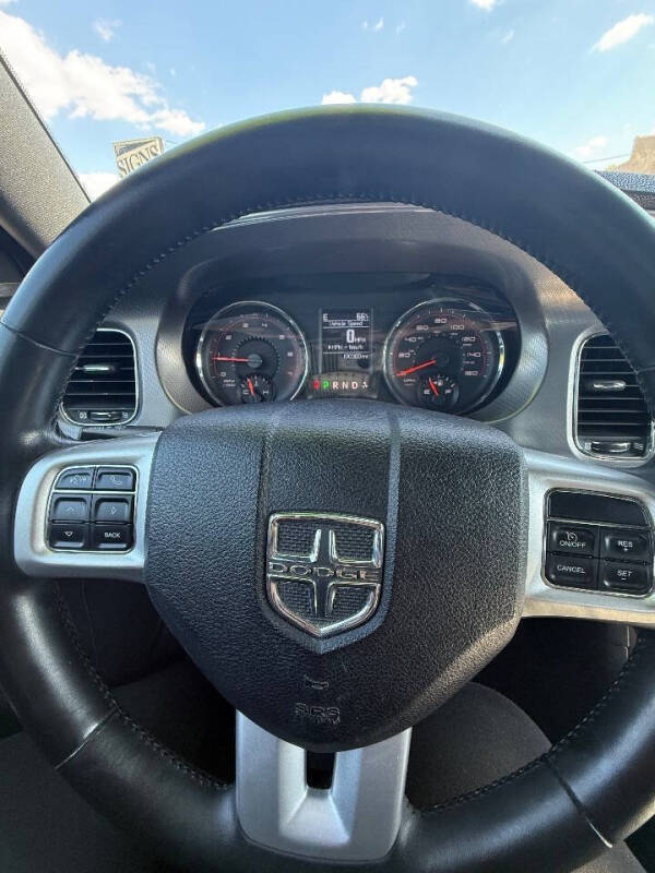 2011 Dodge Charger R/T