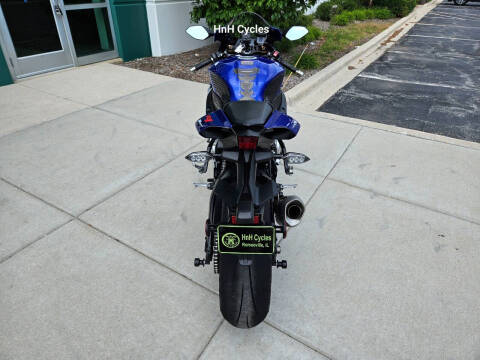 2015 Yamaha YZF-R1