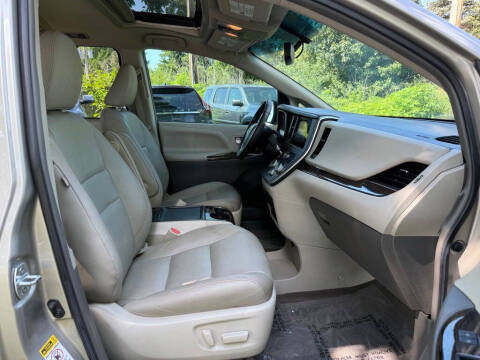 2017 Toyota Sienna