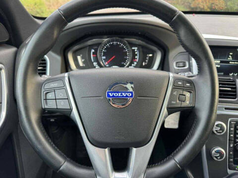 2015 Volvo XC60 T5 Drive-E Premier