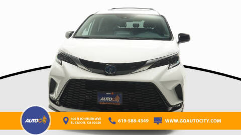 2023 Toyota Sienna XSE 7-Passenger