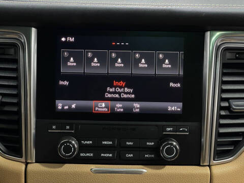 2017 Porsche Macan S