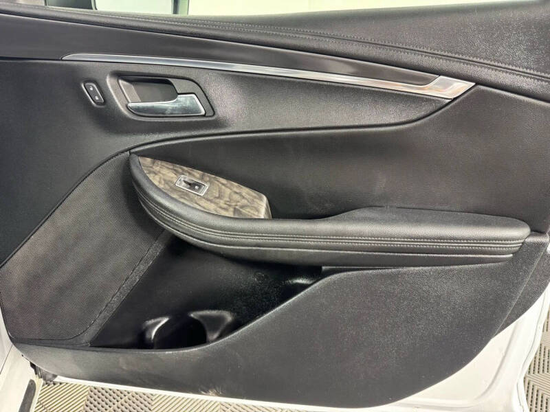 2020 Chevrolet Impala LT