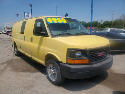 2008 GMC Savana for sale at JJ's Auto Sales in Independence MO