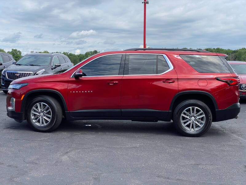 2023 Chevrolet Traverse LT Cloth