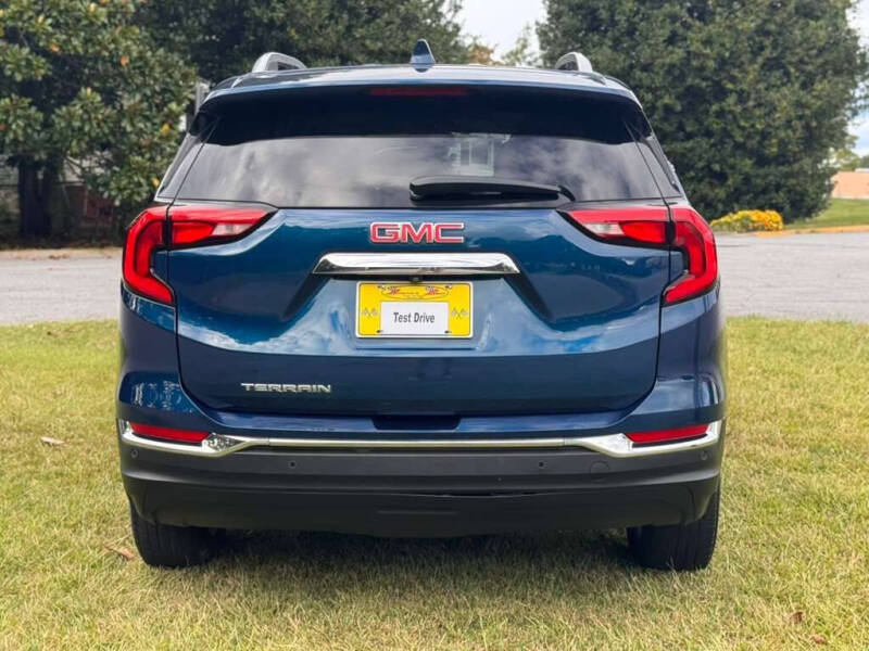 2021 GMC Terrain SLT