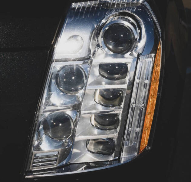 2011 Cadillac Escalade ESV Platinum Edition