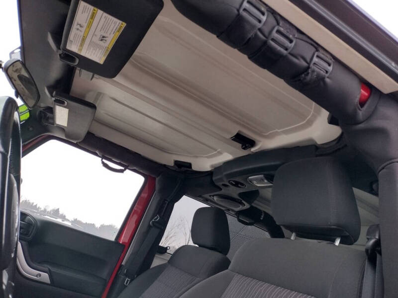 2011 Jeep Wrangler Sahara