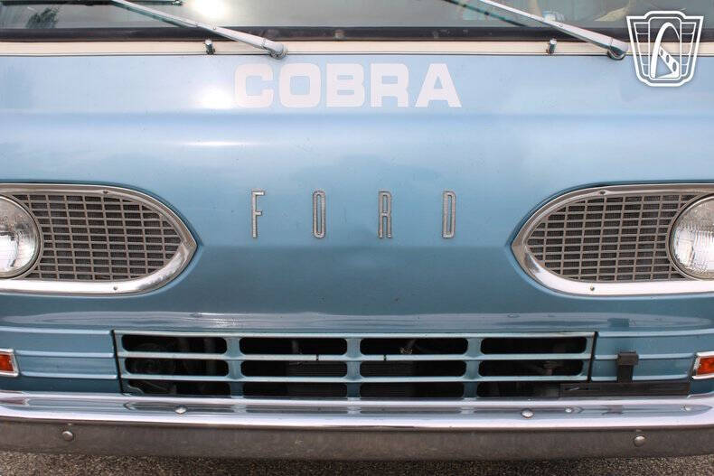 1967 Ford E-150