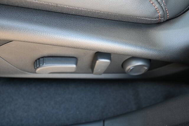 2025 Subaru Forester Touring Hybrid