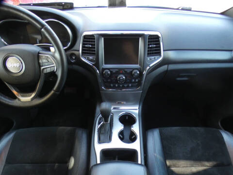 2017 Jeep Grand Cherokee Altitude