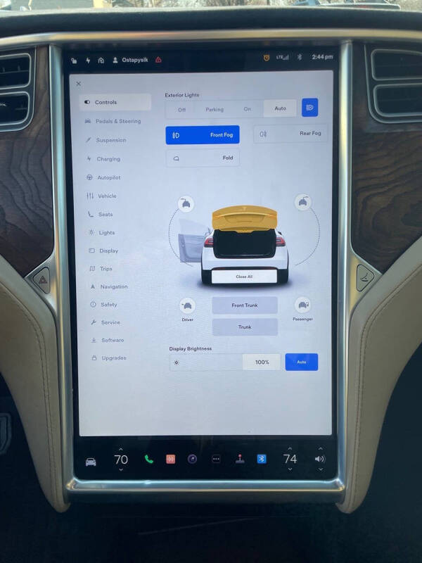 2016 Tesla Model X 90D